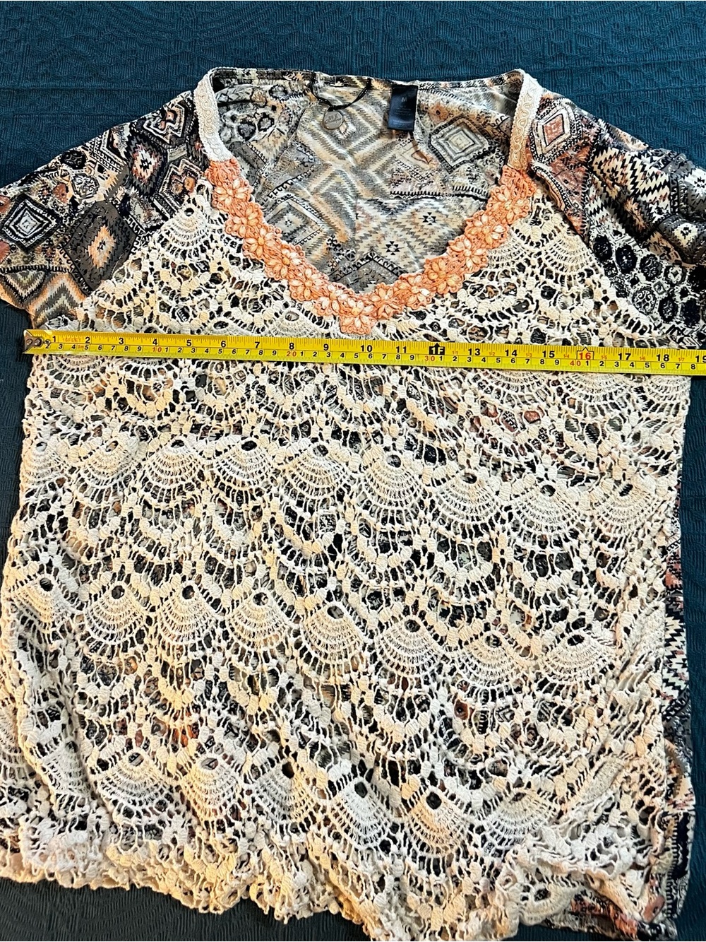 BKE Cream Beaded Crochet V-Neck 3/4 Sleeve BoHo Size M - Picture 13 of 15